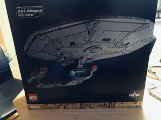 Lego Icons 10356 USS Enterpreiss
