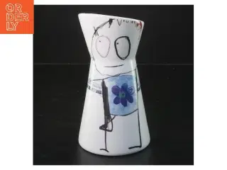 Vase med tegneserieillustration fra Aida (str. Ø 8 cm længde 16,5 cm)