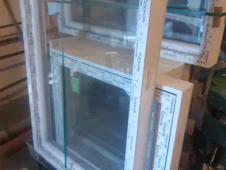 2 Plast vinduer