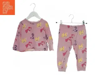 Nattøj (2 stk.) fra H&M (str. 92 cm)