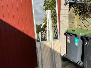 Skudelåge til badeværelse skab