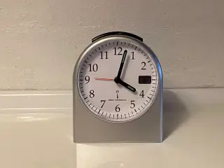 TFA radiostyret vækkeur, grå, 98.1040, kr. 75,-