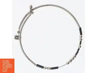 Metal og læder armbånd (str. Ø 7 cm)