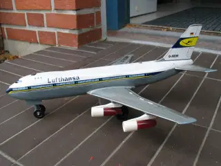 Lufthansa fly i blik