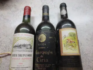 3 flasker vin, primært til en samling. Se årgangen