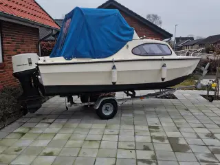 Kabinbåd Schetland 535