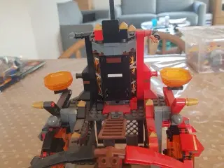 Lego Nexo Knights 70316 og 70323