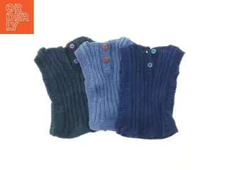 Strikkede baby veste (str. 26x15 cm)
