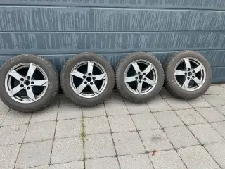 Vinterdæk på alufælge -  205/60 R 60