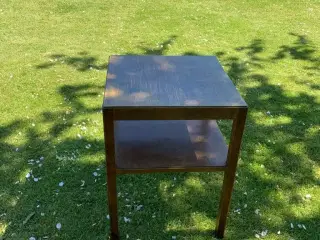 Lille hjørnebord