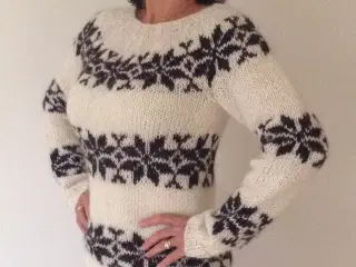 FruStrik - Sarah Lund håndstrikket sweater 