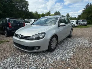 VW Golf VI 1,6 TDi 105 Comfortline BMT