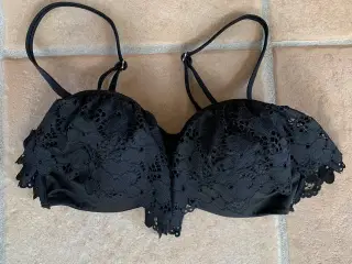 H&M Bikini top str. 75D
