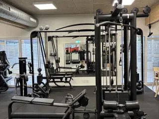 ✨ KOMPLET SÆT BRUGTE FITNESS 360-MASKINER SÆLGES –