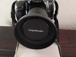 Kamera, analog Minolta spejlrefleks med Voigtlände