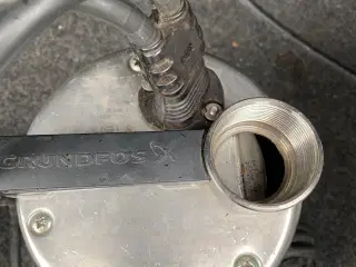 Grundfos dykpumpe