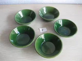 Små skåle i keramik - fra "dengang" ;-)
