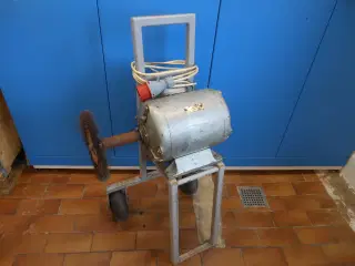 Motor