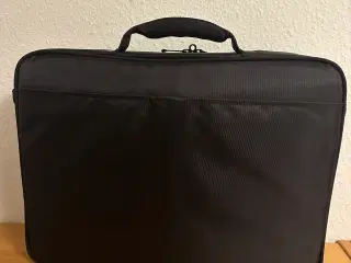 COMPUTERTASKE MÆRKE TARGUS