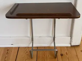 Flot telefonhylde fra 1950’erne