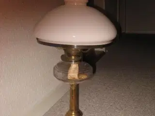 Petroliums lampe