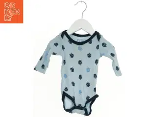 Langærmet bodystocking med skildpaddemønster fra Name It (str. 56)