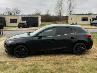 Meget flot Mazda 3 