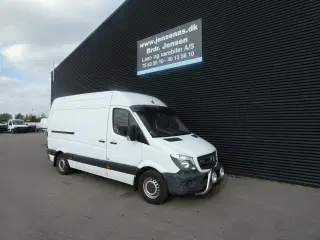 Mercedes-Benz Sprinter 316 KASSEVOGN AUT, 2 SKYDEDØRE 2,1 CDI R2 163HK Van Man.