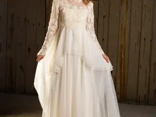 2 flotte gallakjoler. 