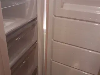 Skabsfryser