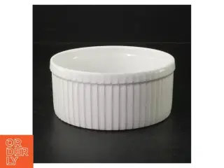 Hvid porcelænsskål fra Pillivuyt (str. Ø. 14,5 cm)