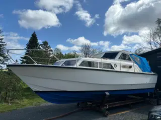 Familie-Motorbåd