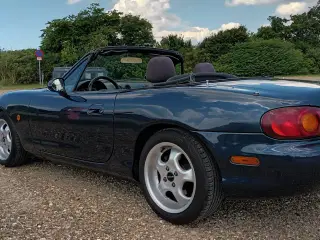 Mazda MX-5 total renoveret. 