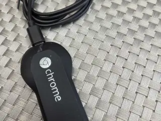Chromecast nr. 1. I fin stand