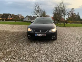 SEAT LEON 1.6 TDI 110 HK ECOMOTIVE ST.CAR