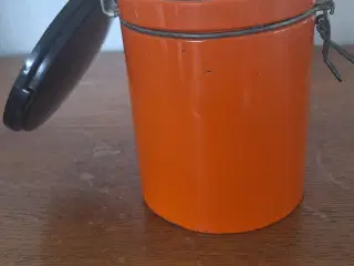 Gammeldags retro kaffedåse
