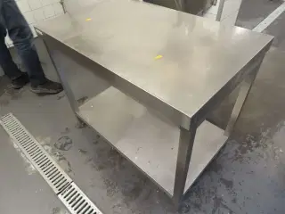 Rustfri stålbord