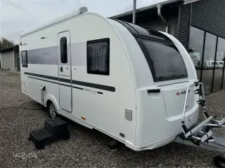 2018 - Adria Adora 522 UP   Prisen er inkl. klargøring, gastest, fugttest, syn og nummerplade.