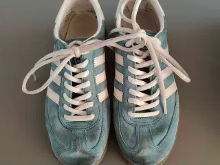 Adidas Spezial str 38 2/3