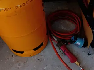 Gas flask/ gas brænde 