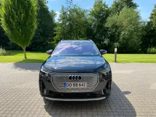 AUDI Q4 e-tron Attitude 40