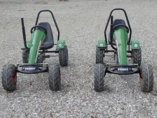 Gokart Dino Cars med pedaler til børn og voksne.