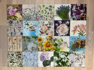 Pæne servietter med blomster motiver