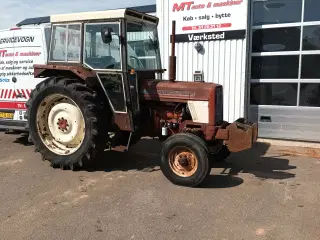 Diesel traktor 