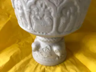 Keramik døbe font