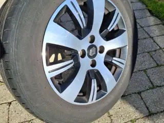 Sommerdæk på alufælge.