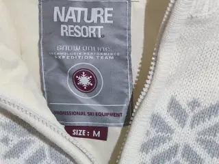 Nature Resort creme sweater, størrelse M