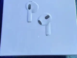 AirPods generation 3