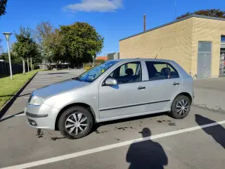 Skoda Fabia 1,4 16V 75 Ambiente