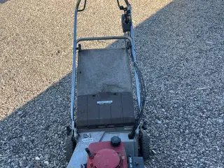 Honda HR214